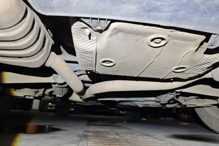 Used Audi Q5 2011 2.0TFSI Comfort Version Chassis Rear