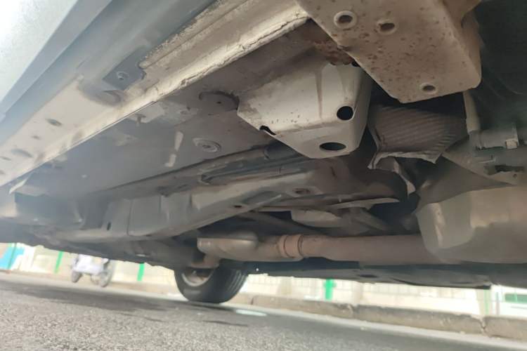 Used Audi Q5 2011 2.0TFSI Technology Model Chassis Rear Left