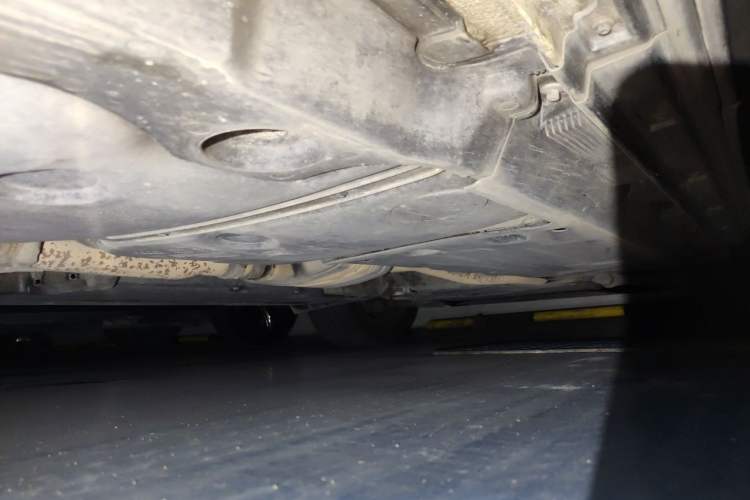 Used Audi Q5 2011 2.0TFSI Comfort Version Chassis Rear Right
