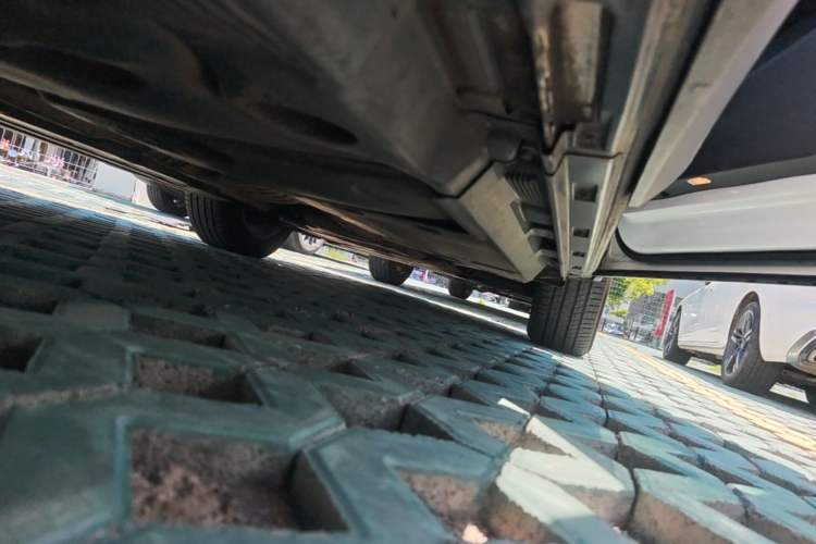 Used Audi Q5 2011 2.0TFSI Technology Model Chassis Rear Right