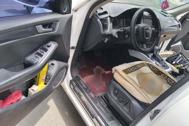 Used Audi Q5 2011 2.0TFSI Dynamic Edition Driver Seat