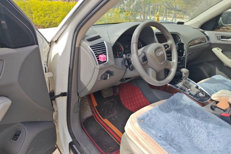 Used Audi Q5 2011 2.0TFSI Comfort Version Driver Seat