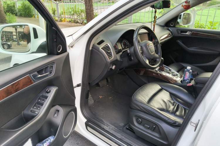 Used Audi Q5 2011 2.0TFSI Comfort Version Driver Seat