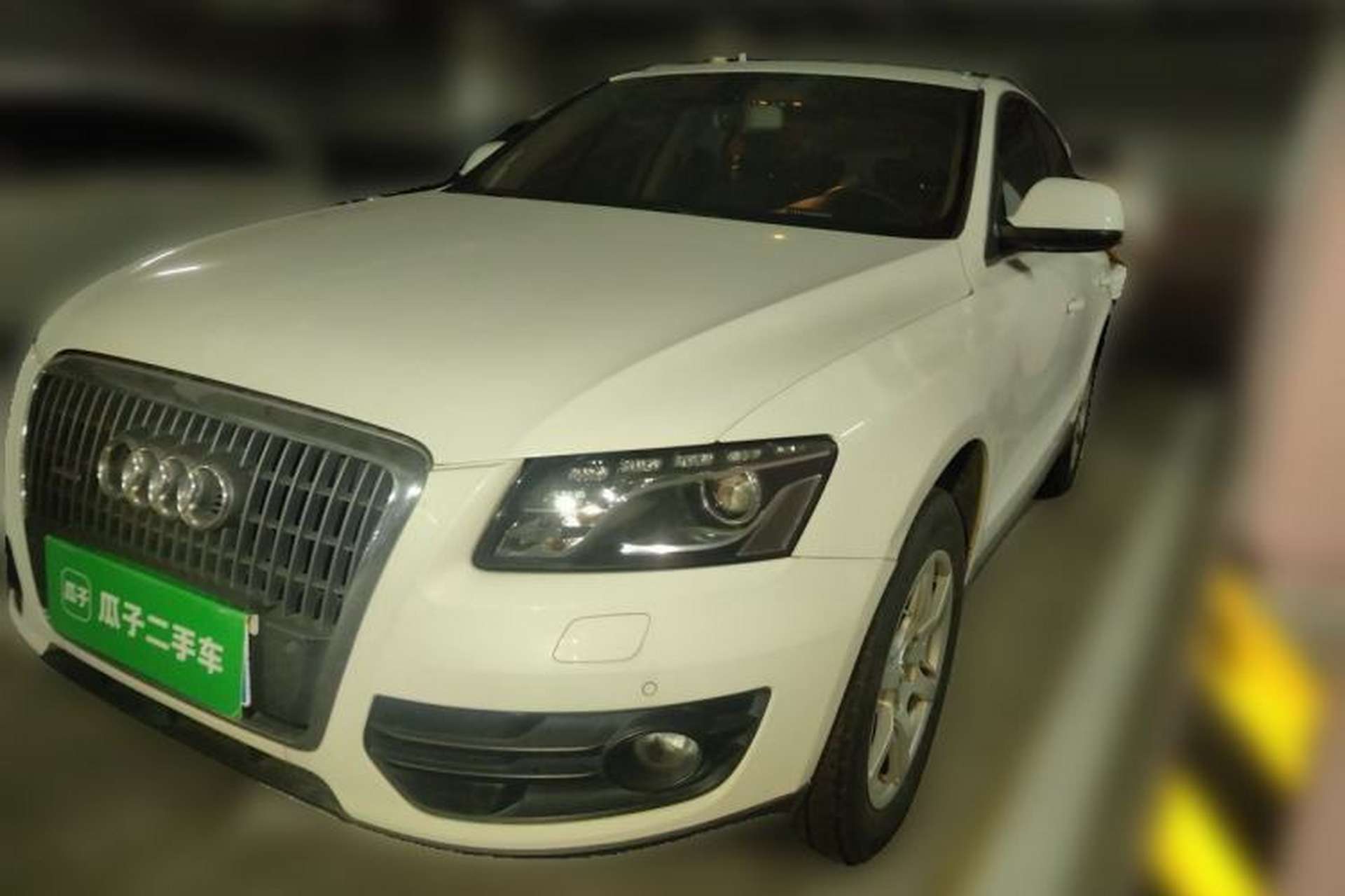 Used Audi Q5 2011 2.0TFSI Technology Model Front Left 45 Deg
