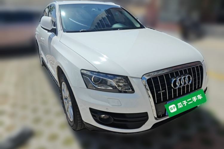 Used Audi Q5 2011 2.0TFSI Comfort Version Front Right 45 Deg