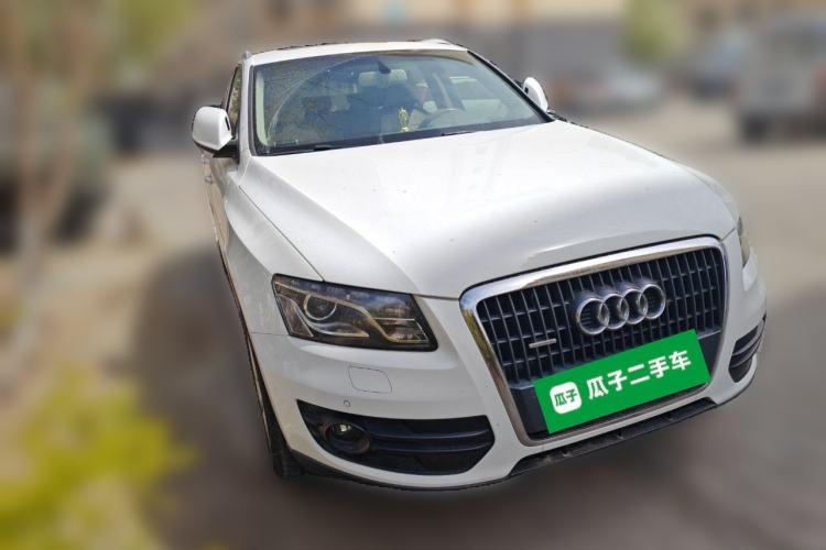 Used Audi Q5 2011 2.0TFSI Comfort Version Front Right 45 Deg