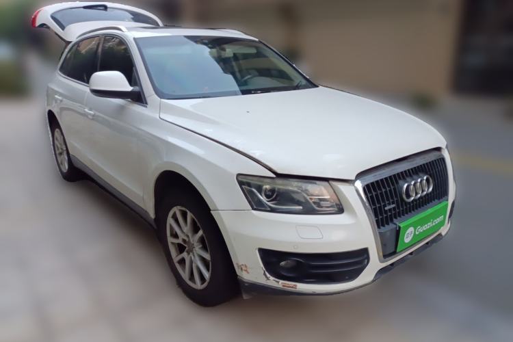 Used Audi Q5 2011 2.0TFSI Comfort Version Front Right 45 Deg
