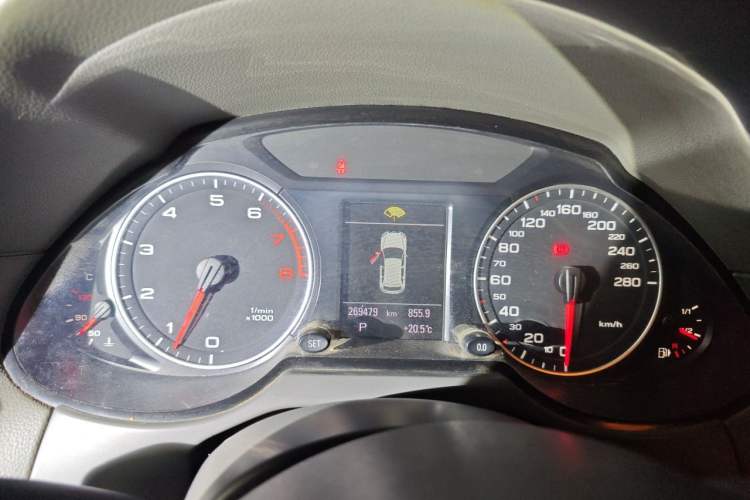 Used Audi Q5 2011 2.0TFSI Comfort Version Instrument Cluster