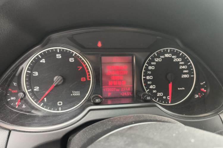 Used Audi Q5 2011 2.0TFSI Technology Model Instrument Cluster