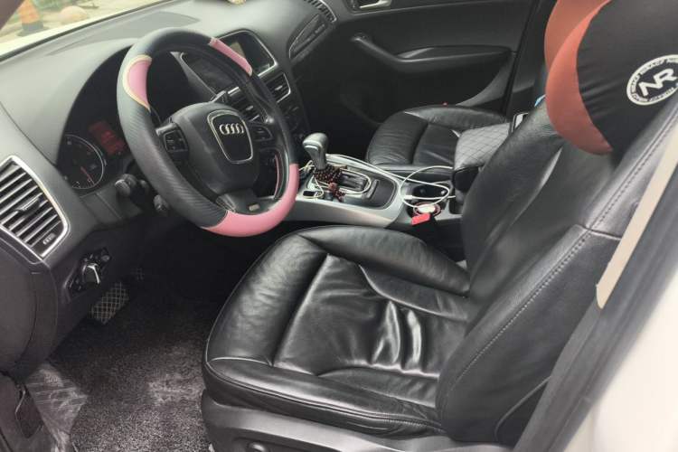 Used Audi Q5 2011 2.0TFSI Technology Model Left Front Seat