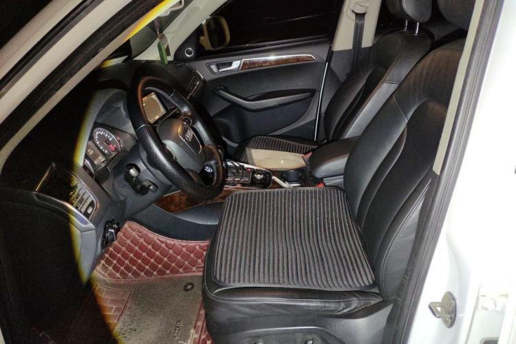 Used Audi Q5 2011 2.0TFSI Comfort Version Left Front Seat