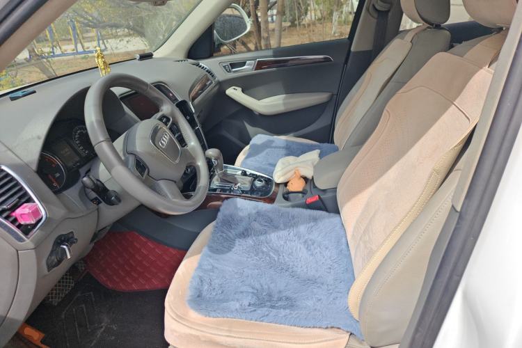 Used Audi Q5 2011 2.0TFSI Comfort Version Left Front Seat