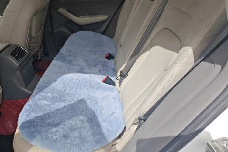 Used Audi Q5 2011 2.0TFSI Comfort Version Left Rear Seat