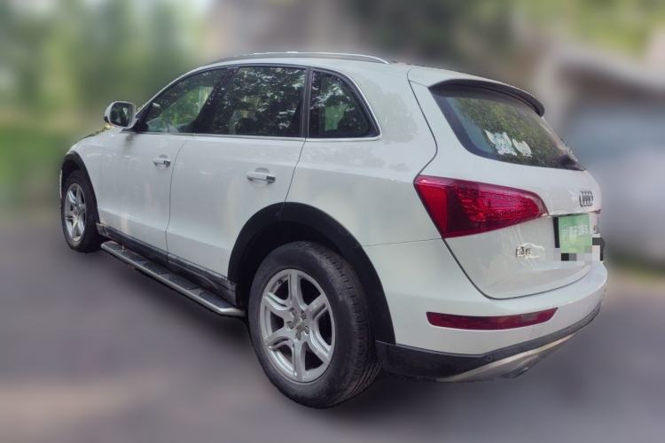 Used Audi Q5 2011 2.0TFSI Technology Model Rear Left 45 Deg