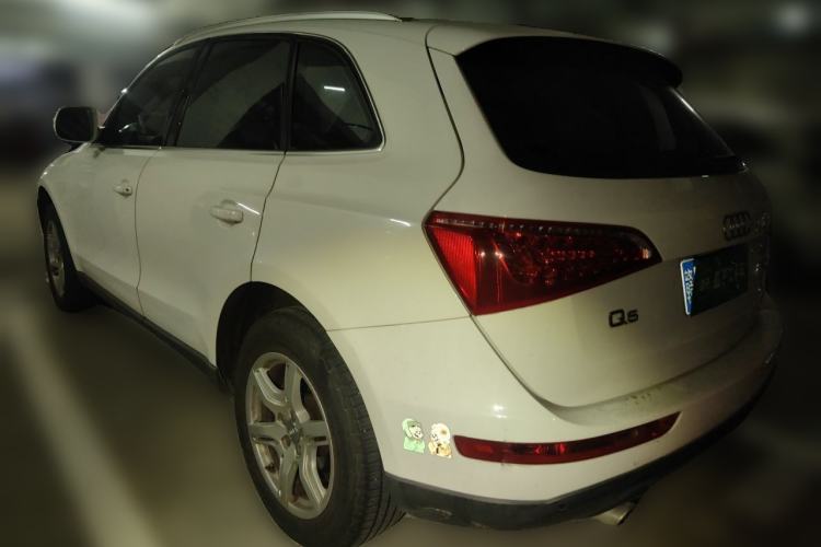 Used Audi Q5 2011 2.0TFSI Technology Model Rear Left 45 Deg
