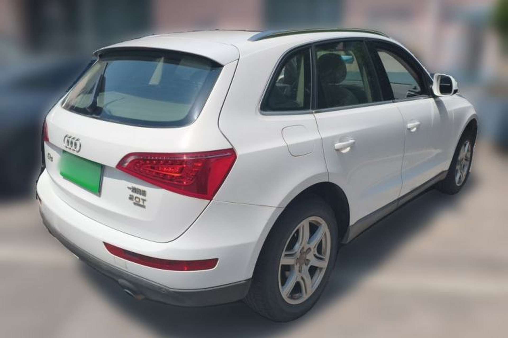 Used Audi Q5 2011 2.0TFSI Technology Model Rear Right 45 Deg