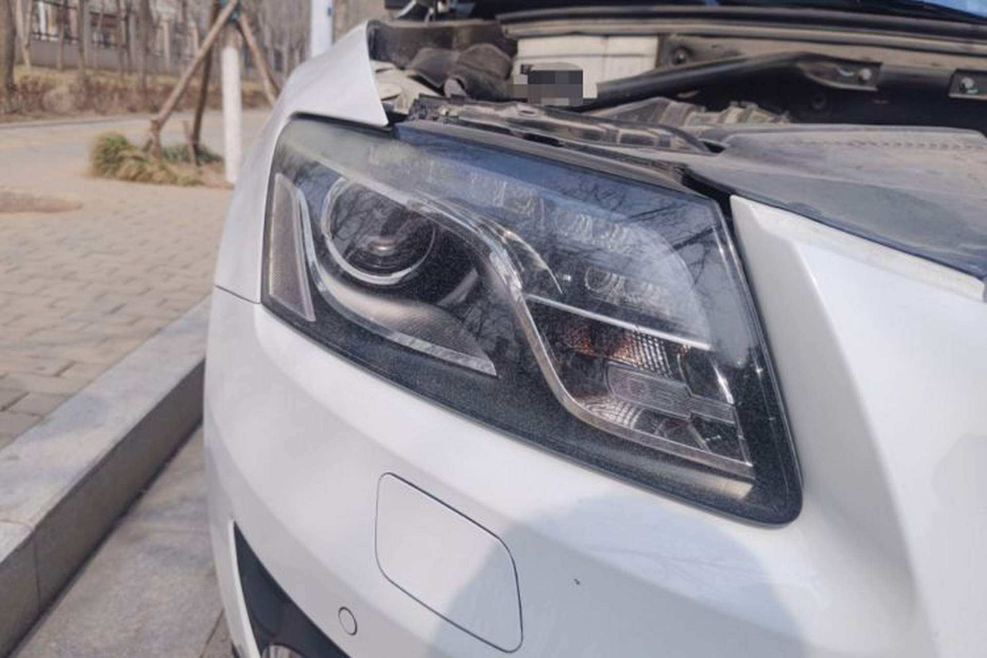 Used Audi Q5 2011 2.0TFSI Technology Model Right Front Headlight