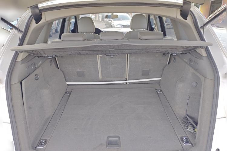 Used Audi Q5 2011 2.0TFSI Technology Model Trunk