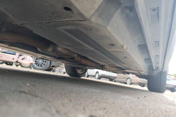 Used Audi Q5 2011 2.0TFSI Technology Model Chassis Front Left