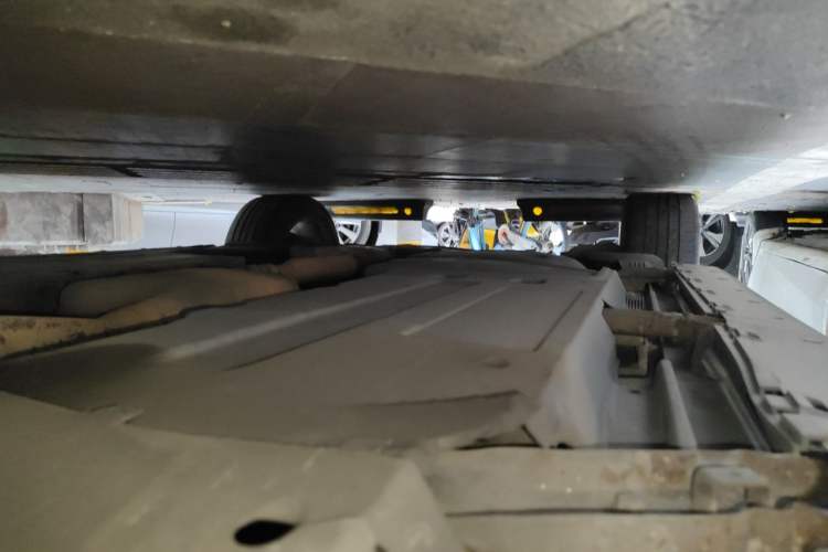 Used Audi Q5 2011 2.0TFSI Dynamic Edition Chassis Front Right
