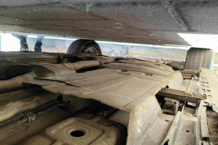 Used Audi Q5 2011 2.0TFSI Comfort Version Chassis Front Right