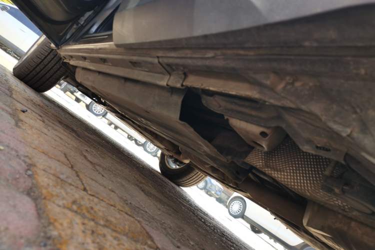 Used Audi Q5 2011 2.0TFSI Comfort Version Chassis Rear Left