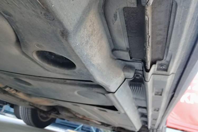 Used Audi Q5 2011 2.0TFSI Technology Model Chassis Rear Right