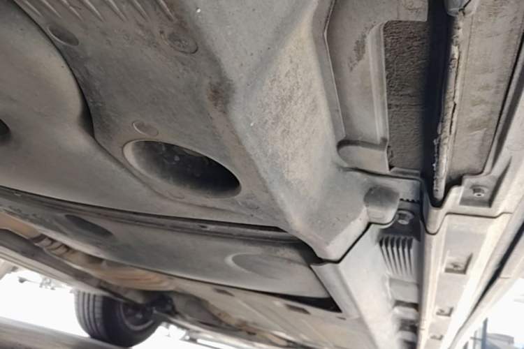 Used Audi Q5 2011 2.0TFSI Technology Model Chassis Rear Right