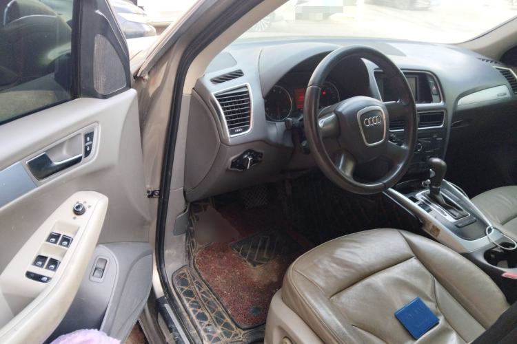 Used Audi Q5 2011 2.0TFSI Technology Model Driver Seat