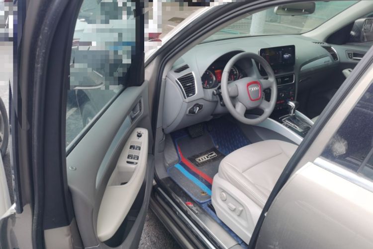 Used Audi Q5 2011 2.0TFSI Technology Model Driver Seat
