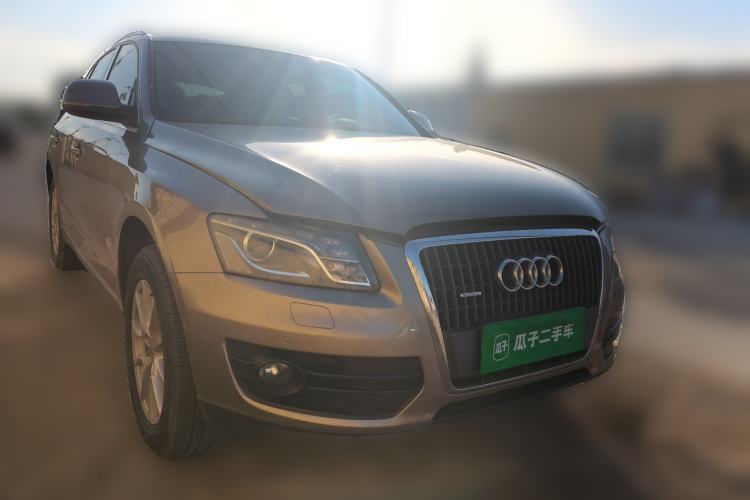 Used Audi Q5 2011 2.0TFSI Comfort Version Front Right 45 Deg