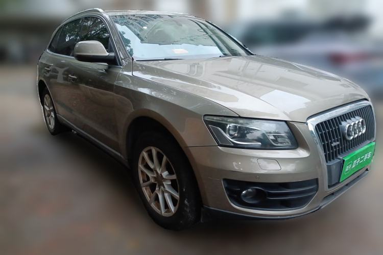Used Audi Q5 2011 2.0TFSI Comfort Version Front Right 45 Deg