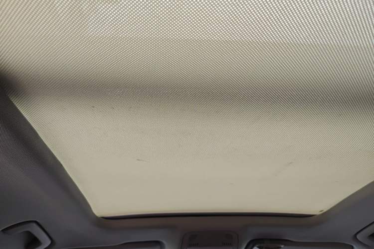 Used Audi Q5 2011 2.0TFSI Dynamic Edition Headliner