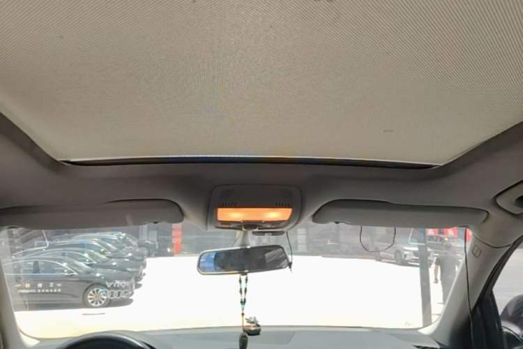 Used Audi Q5 2011 2.0TFSI Technology Model Headliner