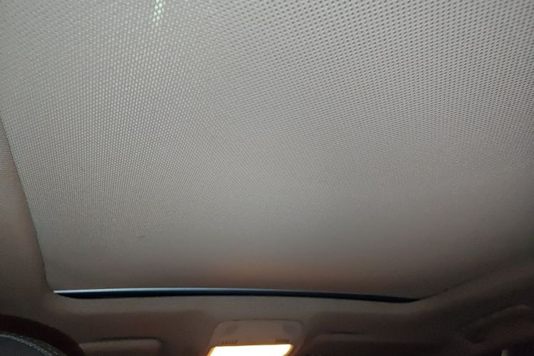 Used Audi Q5 2011 2.0TFSI Dynamic Edition Headliner
