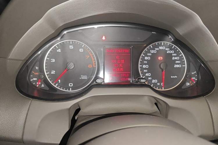 Used Audi Q5 2011 2.0TFSI Technology Model Instrument Cluster