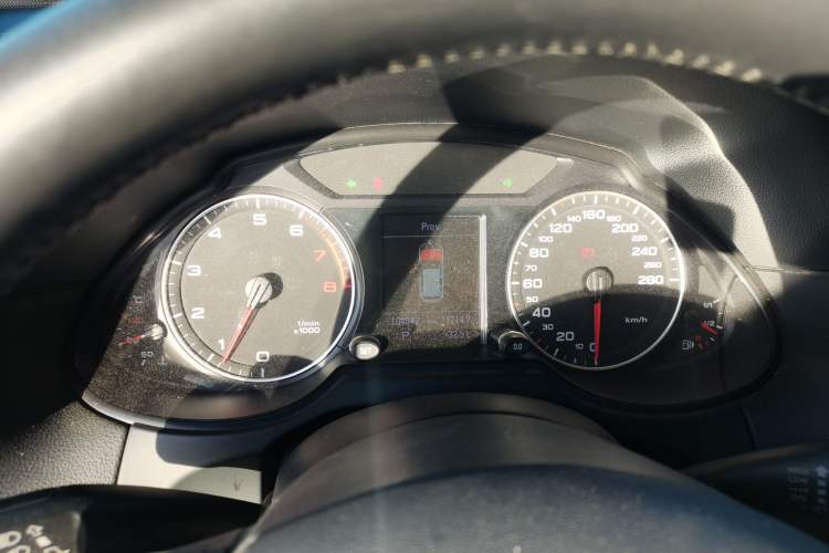 Used Audi Q5 2011 2.0TFSI Comfort Version Instrument Cluster