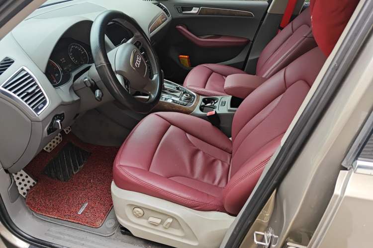 Used Audi Q5 2011 2.0TFSI Dynamic Edition Left Front Seat
