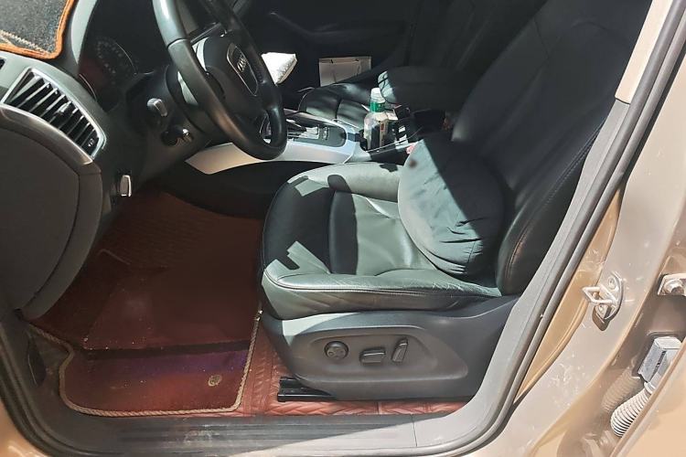 Used Audi Q5 2011 2.0TFSI Technology Model Left Front Seat