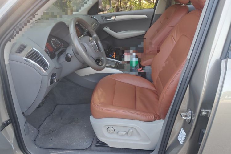 Used Audi Q5 2011 2.0TFSI Ambition Edition Left Front Seat