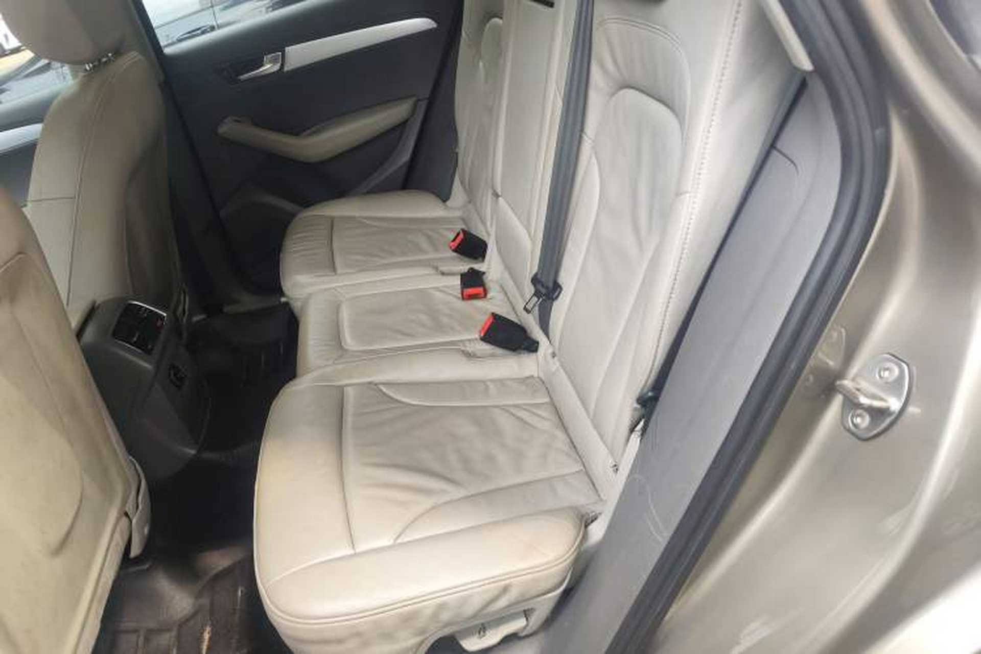 Used Audi Q5 2011 2.0TFSI Technology Model Left Rear Seat