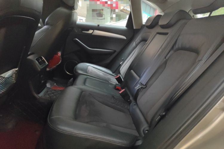 Used Audi Q5 2011 2.0TFSI Dynamic Edition Left Rear Seat