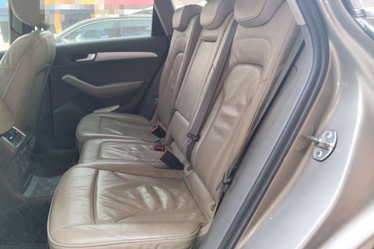 Used Audi Q5 2011 2.0TFSI Technology Model Left Rear Seat
