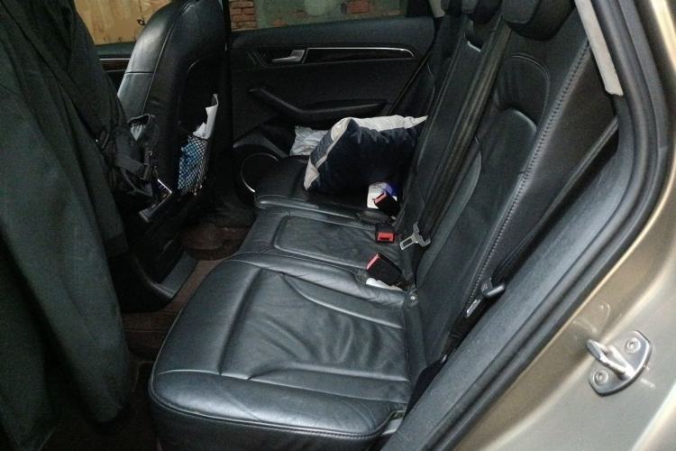 Used Audi Q5 2011 2.0TFSI Comfort Version Left Rear Seat
