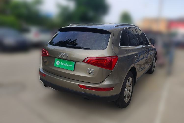 Used Audi Q5 2011 2.0TFSI Technology Model Rear Right 45 Deg
