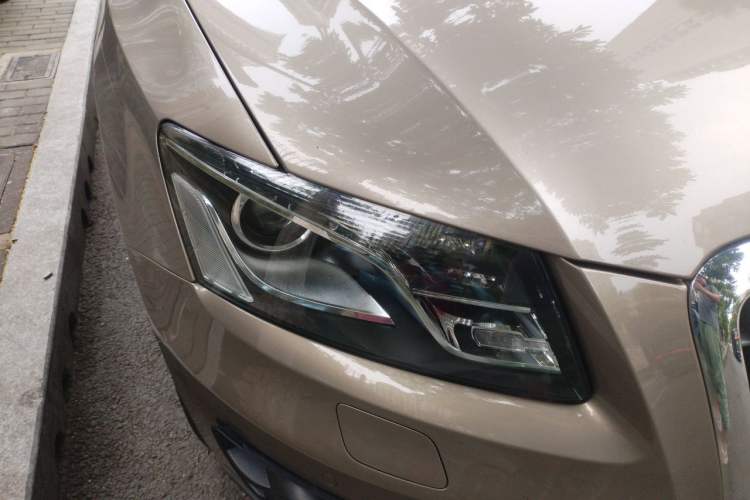 Used Audi Q5 2011 2.0TFSI Technology Model Right Front Headlight