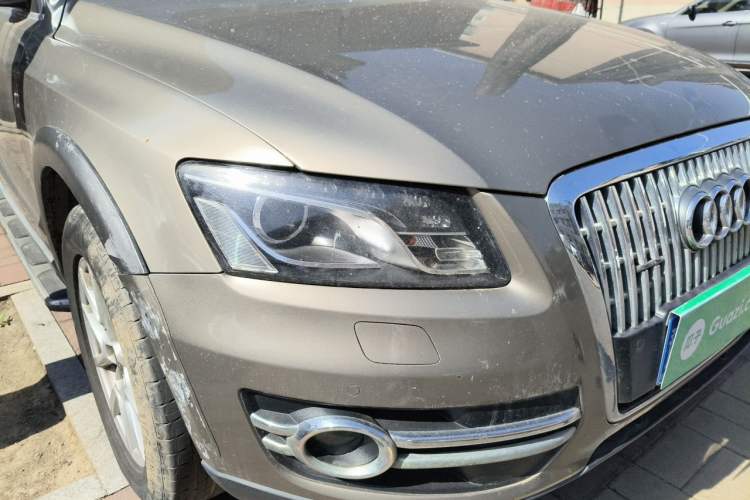 Used Audi Q5 2011 2.0TFSI Comfort Version Right Front Headlight