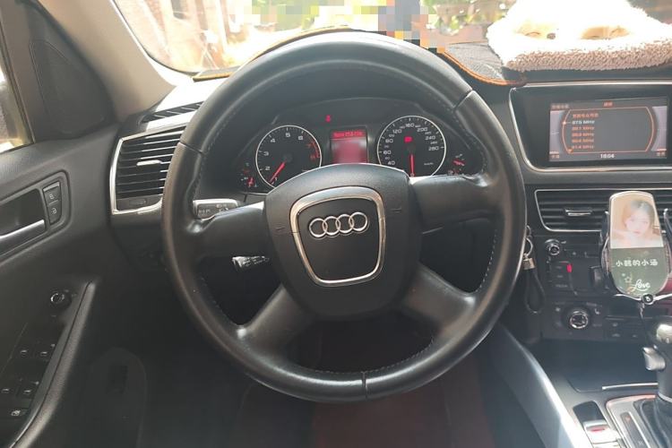 Used Audi Q5 2011 2.0TFSI Technology Model Steering Wheel