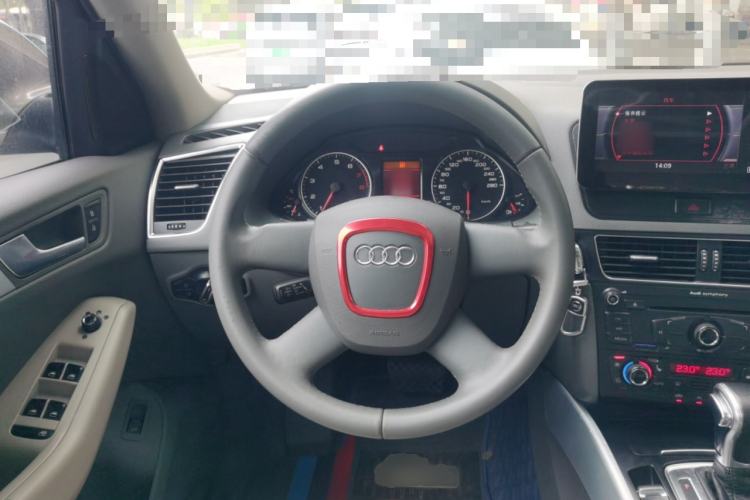Used Audi Q5 2011 2.0TFSI Technology Model Steering Wheel