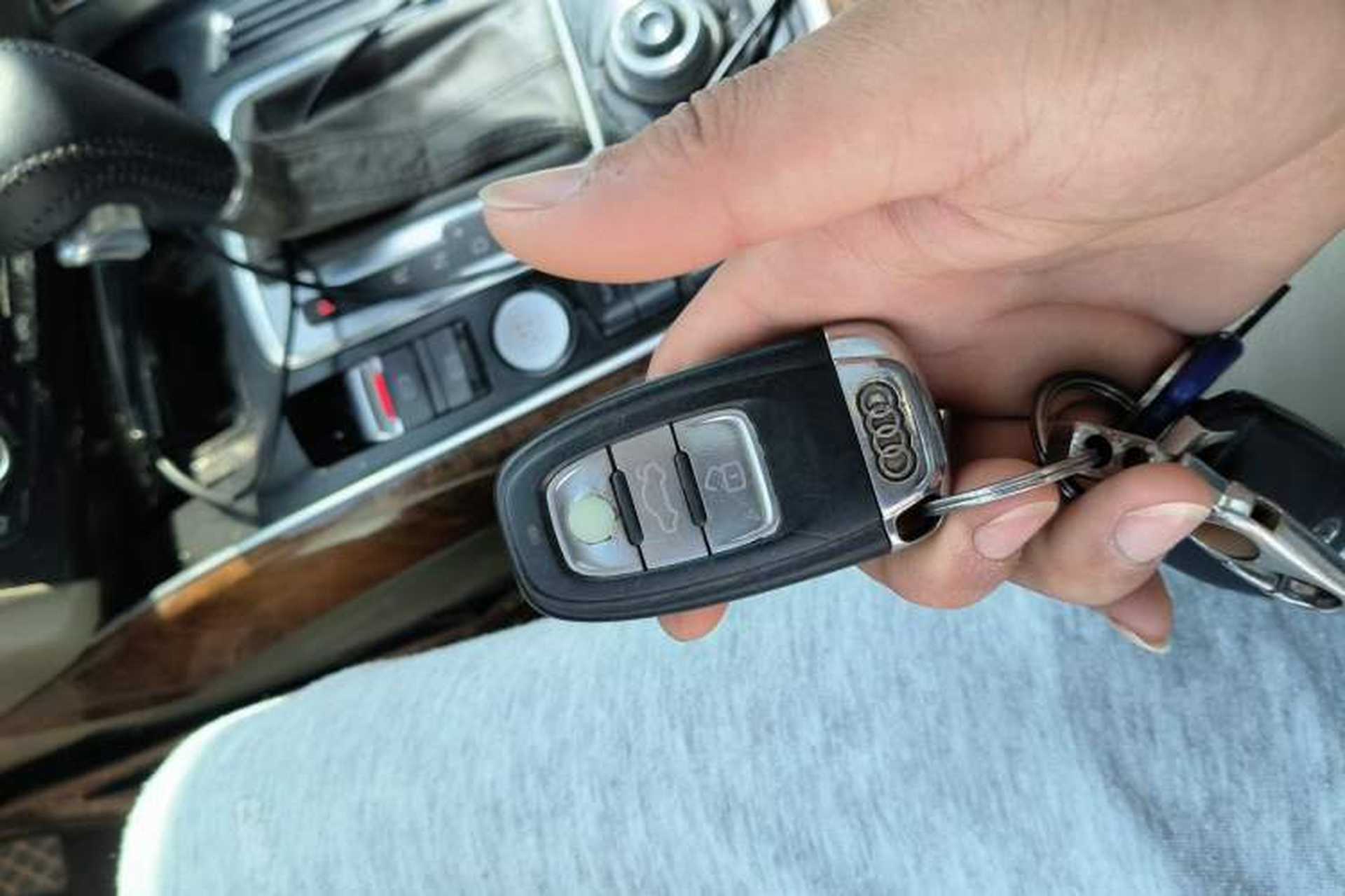 Used Audi Q5 2011 2.0TFSI Comfort Version Vehicle Key